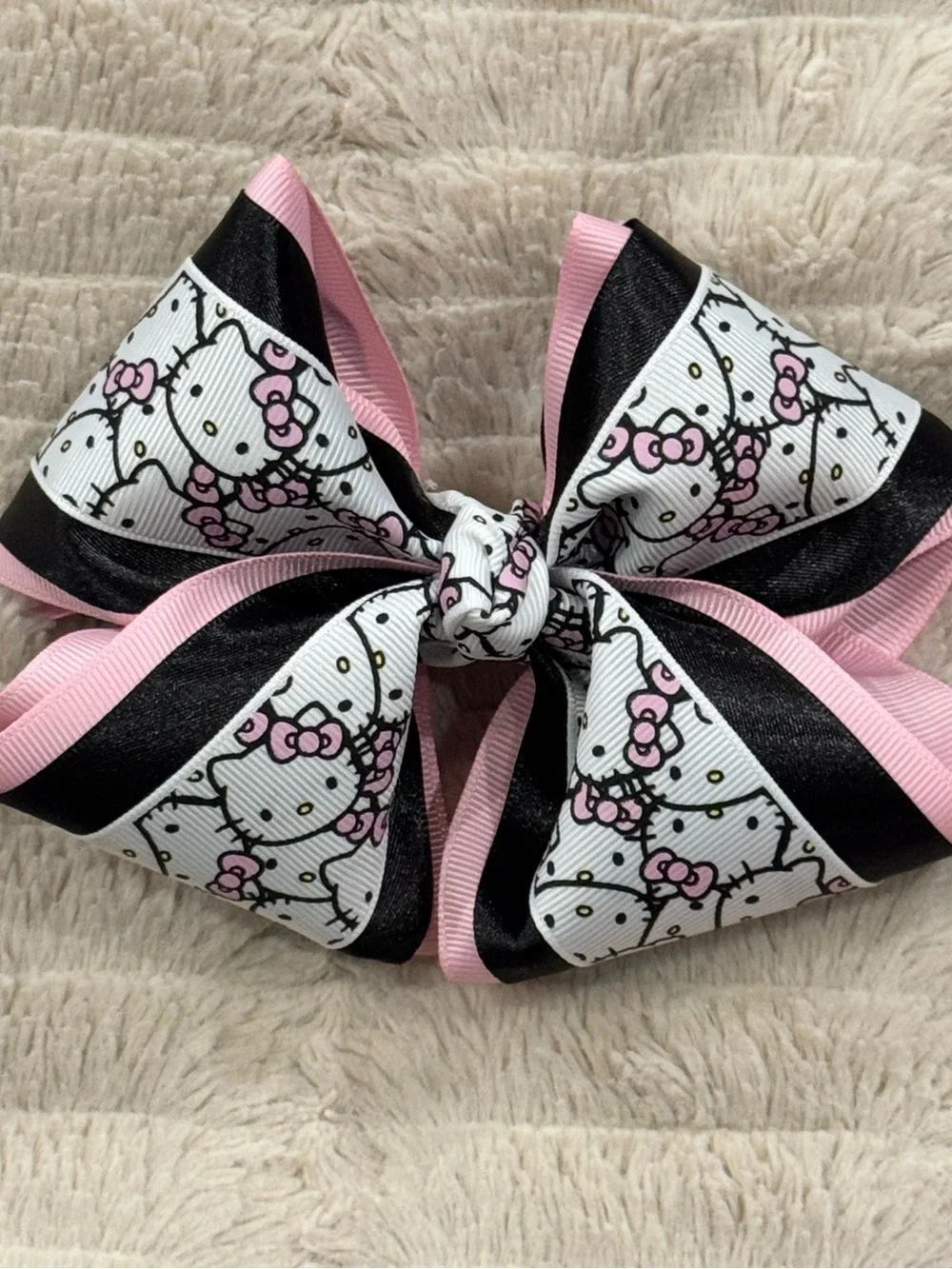 Hello Kitty Pink & Black Hair Bow for Kids